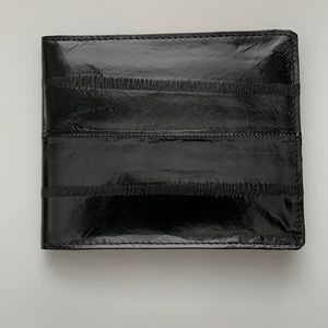 Men’s Genuine Eel skin Bifold Wallet